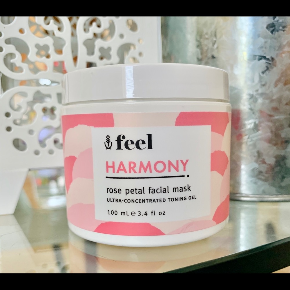 Feel HARMONY ROSE PETAL FACIAL MASK